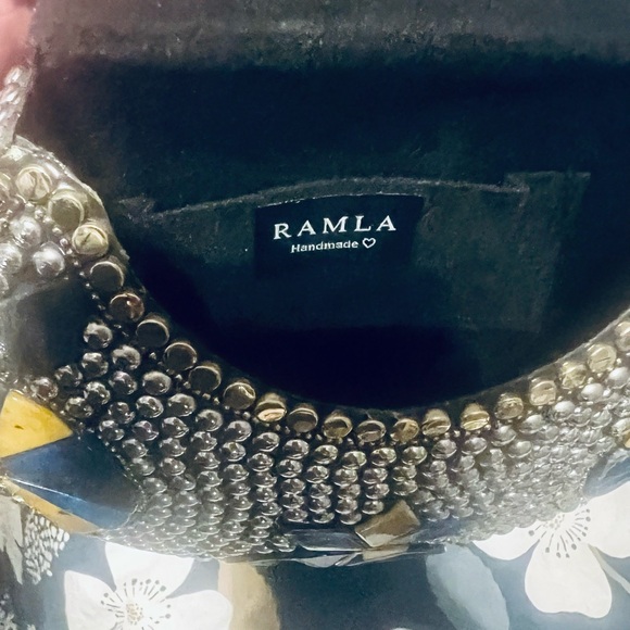 RAMLA handbag Handmade - Picture 3 of 7